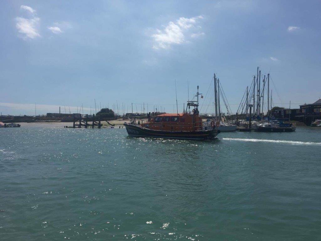 the 'Denise and Eric' leaving Littlehampton